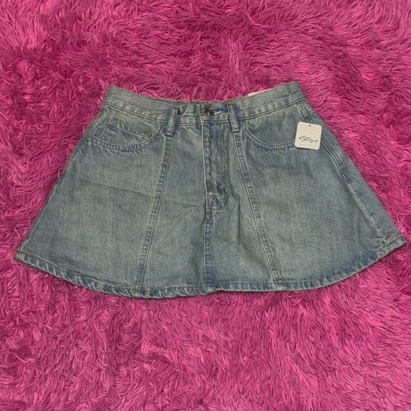 We The Free Hometown Classic Denim Mini Skirt Women Size 27 - Picture 2 of 10